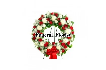 Wreaths 8022