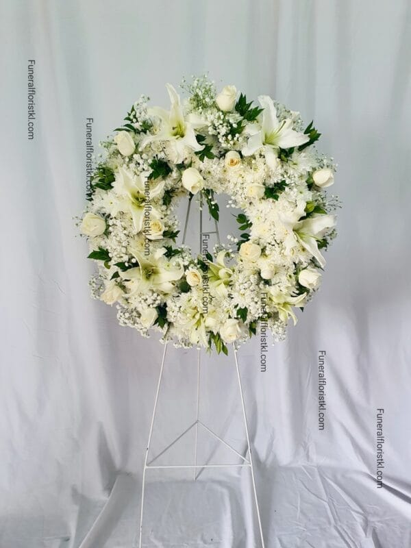 Wreaths 8023